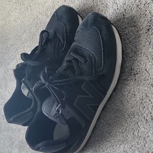 New Balance 574 black sneakers